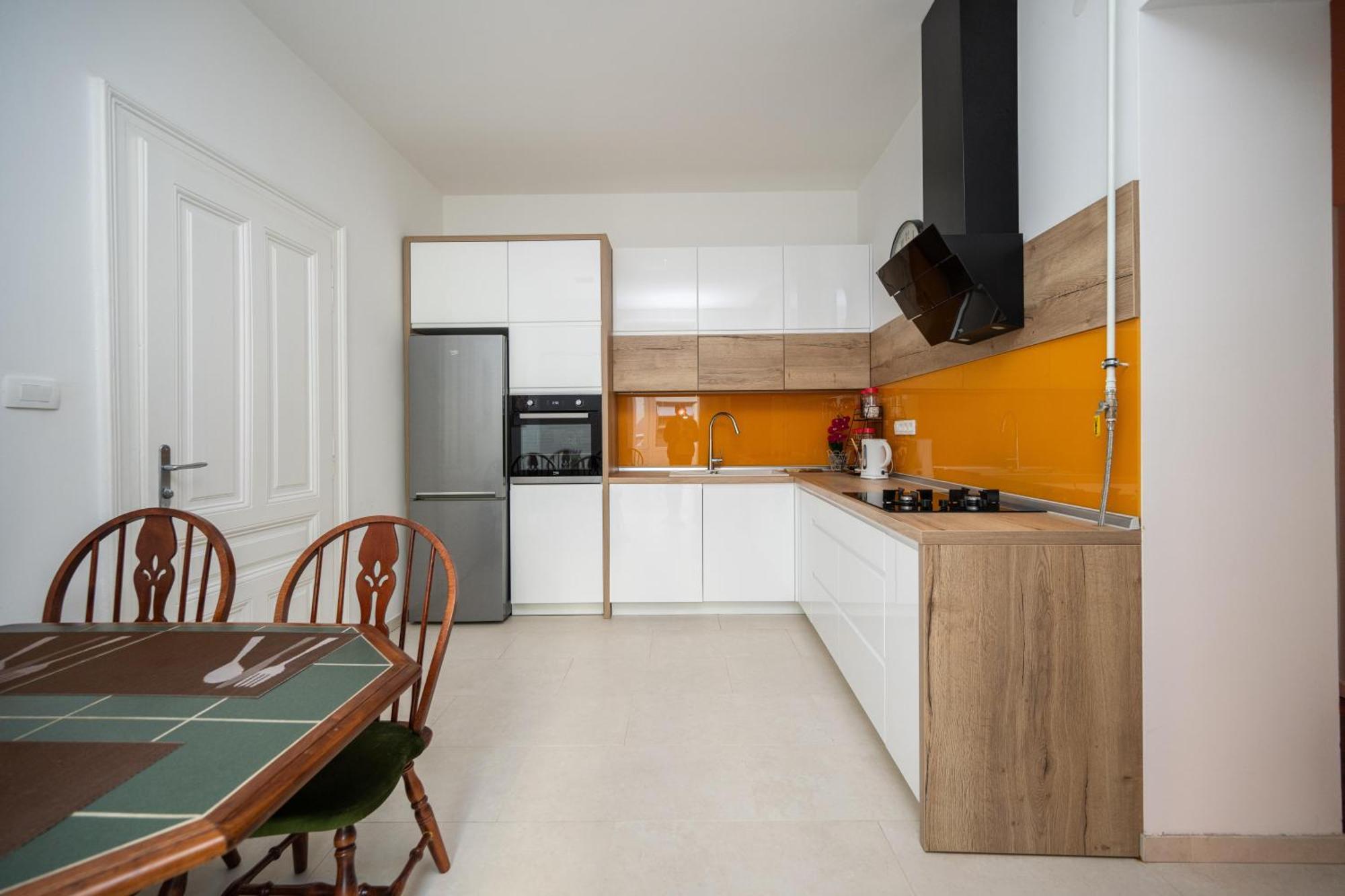 Apartment Design 2bdr - Main Street *