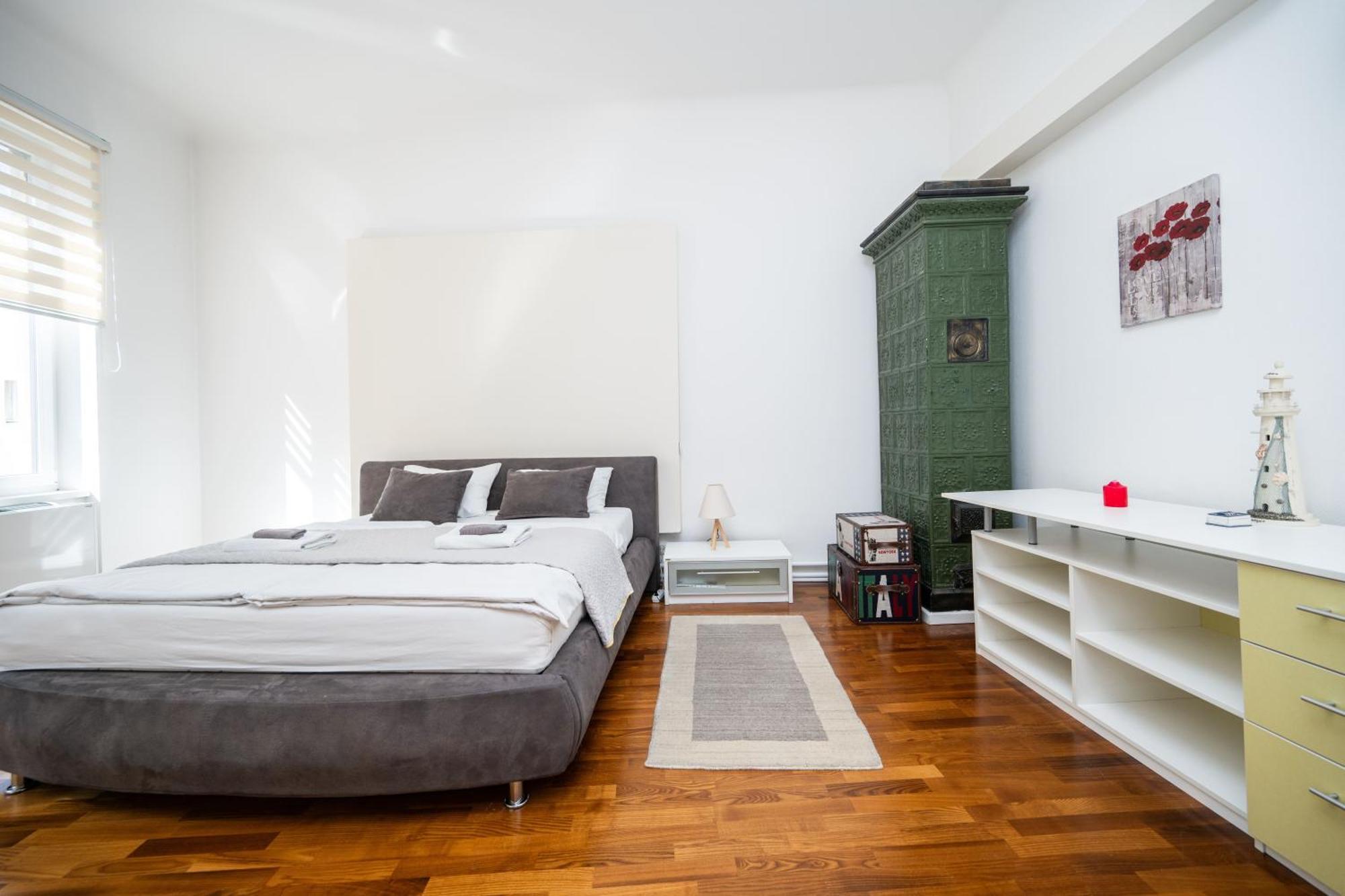 Apartment Design 2bdr - Main Street *
