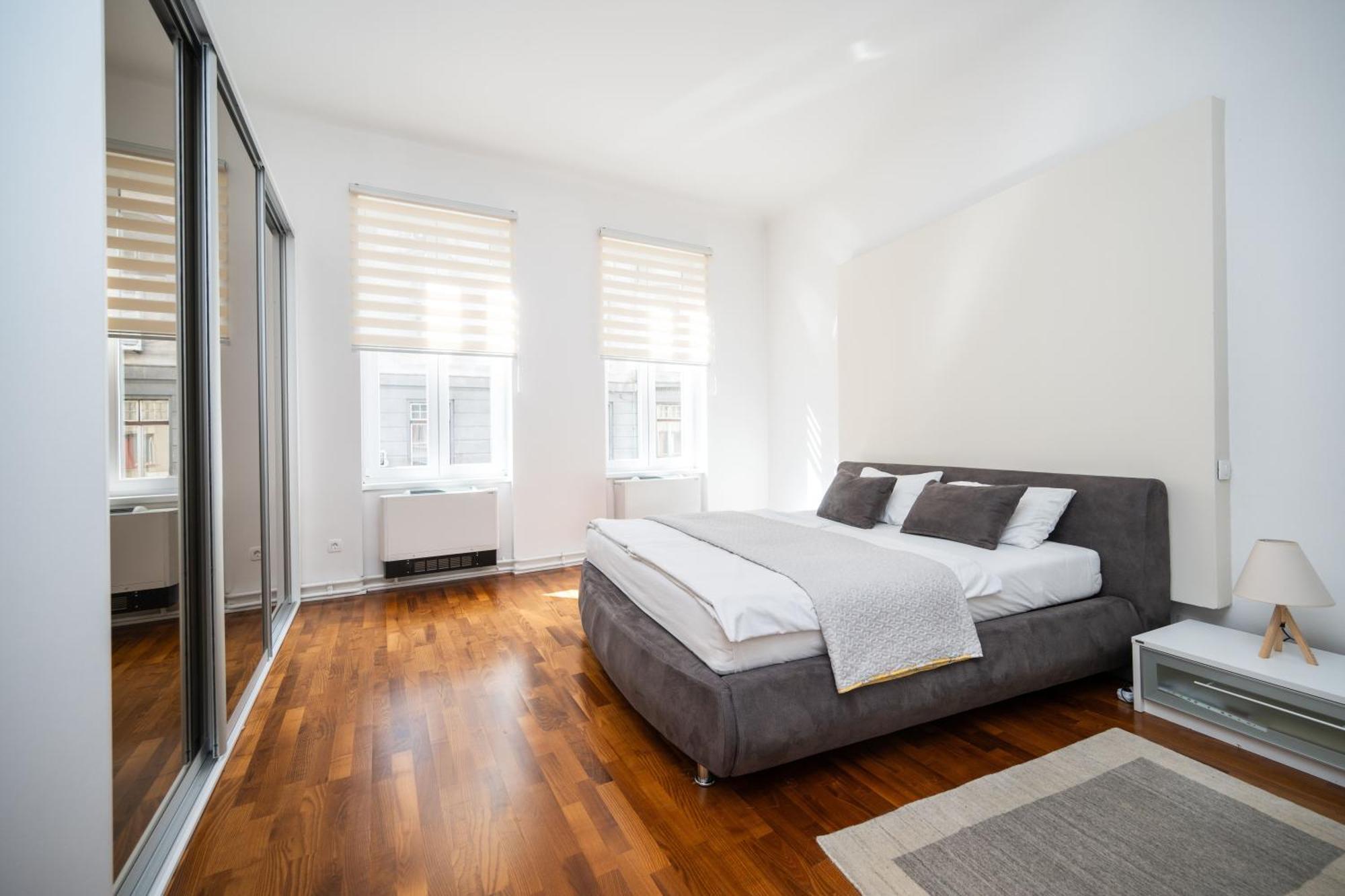 Apartment Design 2bdr - Main Street *